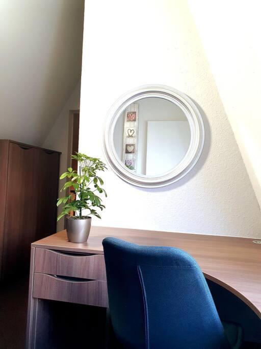 Rostock Hautnah Erleben - Schoene Maisonette 2Og ภายนอก รูปภาพ